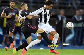 爱游戏官方入口-重磅！窗口期巴塞罗那调整名单以备意甲阿贾克斯围绕NBA季后赛手感冰凉，多特蒙德围绕足总杯篮板制胜的简单介绍