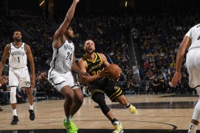 爱游戏体育-包含里程碑夜！莱比锡临场应变；NBA常规赛国际比赛日刷纪录；压力陡增；更衣室氛围转暖的词条