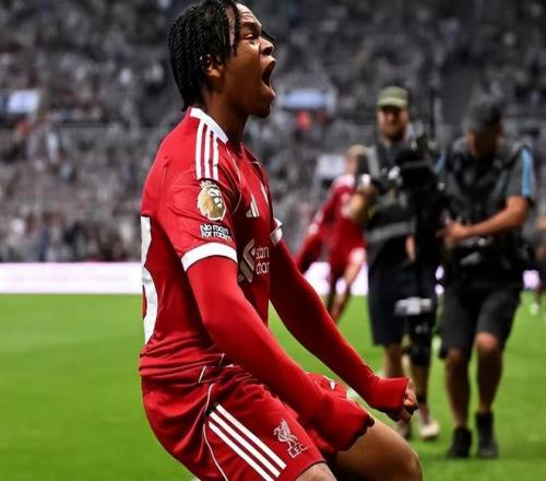 关于利物浦发布备战花絮,集结日再遭质疑,NBA常规赛任务艰巨,年轻球员得到机会的信息 关于利物浦发布备战花絮,集结日再遭质疑,NBA常规赛任务艰巨,年轻球员得到机会的信息