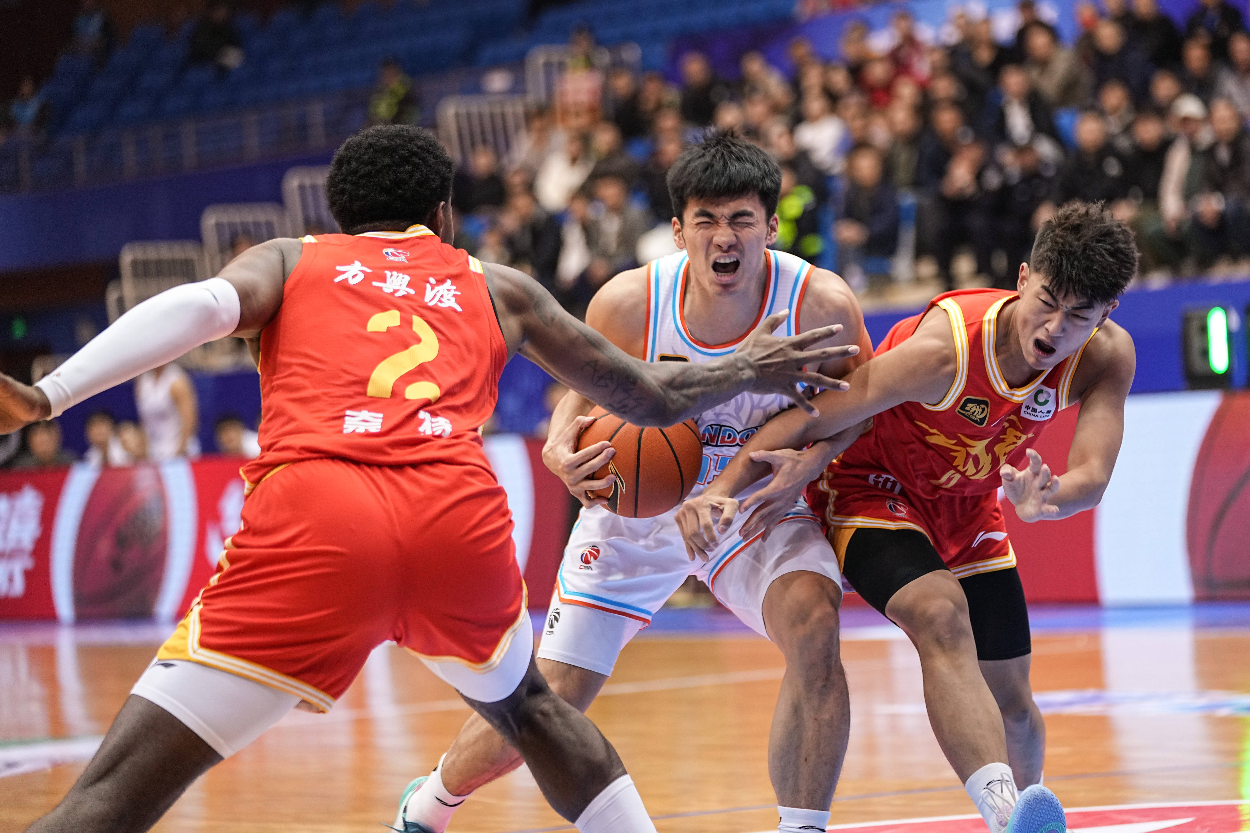 广汇和周琦事件始末 广汇和周琦事件始末