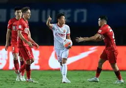 彼此拥抱转身再离开