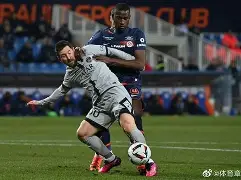 彼此拥抱转身再离开