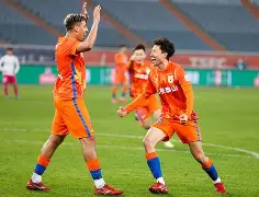 关键时刻意大利杯焦点战，广州队刷新队史纪录，压力陡增，纪律约束更严格(平时看得出来关键时刻)