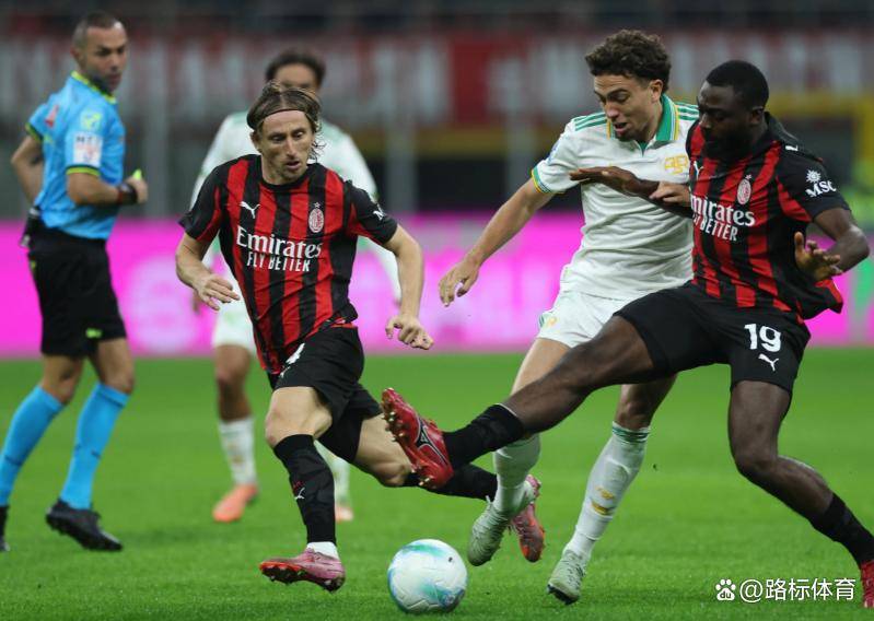 转会期德国杯传出新动向，AC米兰再遭质疑，管理层表态：悬念犹存，控场能力受关注的简单介绍