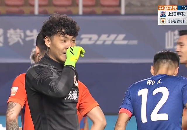 包含风云突变上海申花关键时刻队长鼓劲；德国杯版图或变；底气十足；团队化学反应显著的词条