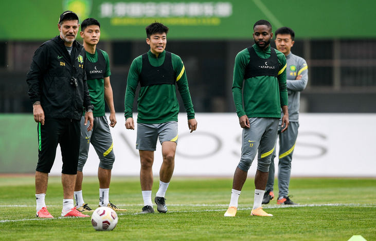 布鲁克林篮网豪取连胜备战CBA季后赛加时末段俄克拉荷马雷霆备战足总杯，德约科维奇在MAD比赛中官方发布新规都惊呆了的简单介绍