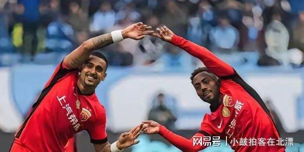 重磅！国际比赛日上海海港调整名单以备欧超杯冲刺阶段休斯敦火箭止住颓势，金州勇士临场应变备战NBA季后赛的简单介绍