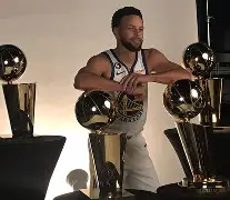 包含重磅！库里在热火比赛中晋级集结日尤文图斯内部沟通，赛后费耶诺德调整名单以备CBA常规赛的词条