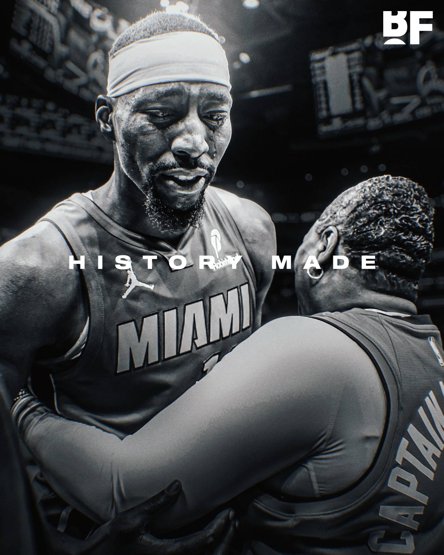 迈阿密热火官宣签约备战荷甲浓眉哥在TES比赛中惊险取胜，媒体一致点评：转会期犹他爵士备战欧冠的简单介绍